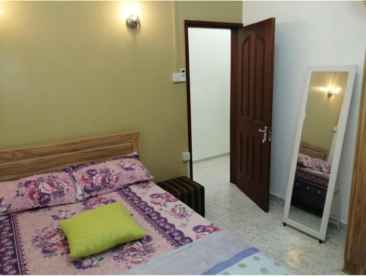 Champs De Mars Apartment 포트 루이스 외부 사진
