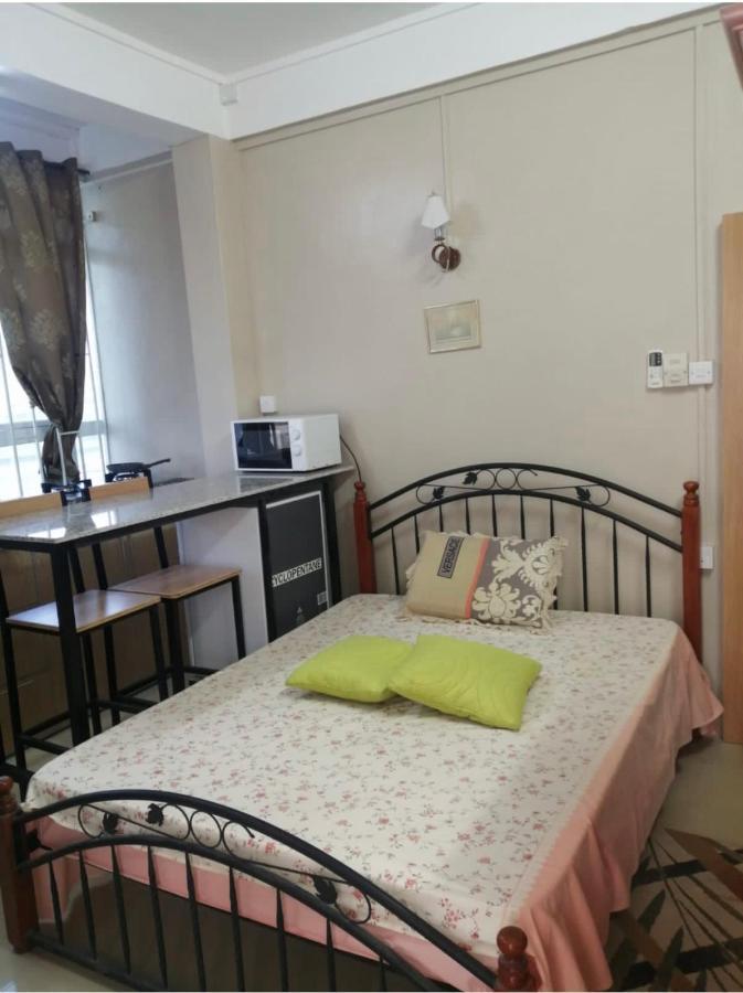 Champs De Mars Apartment 포트 루이스 외부 사진